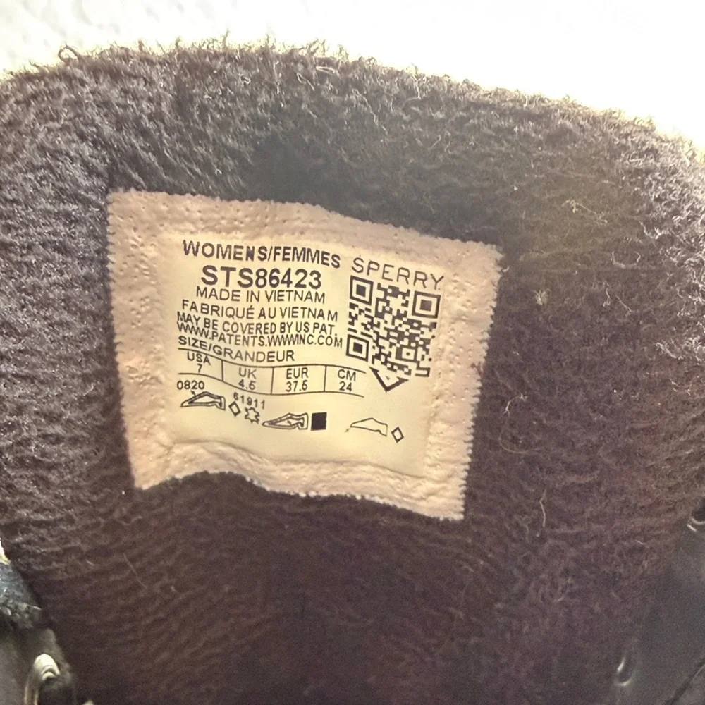 Sperry Black Duck Boots - Picture 2 of 5
